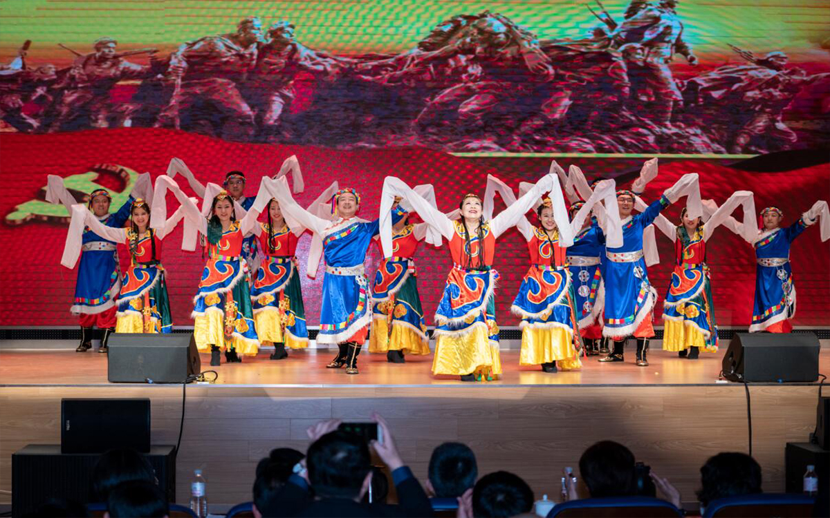 ac1a10d21f5af6e44059a86075cc90de.jpg 013.jpg