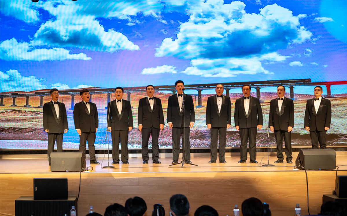 de6f1b44038309eb2fb8f494a15ef0ed.jpg 010.jpg